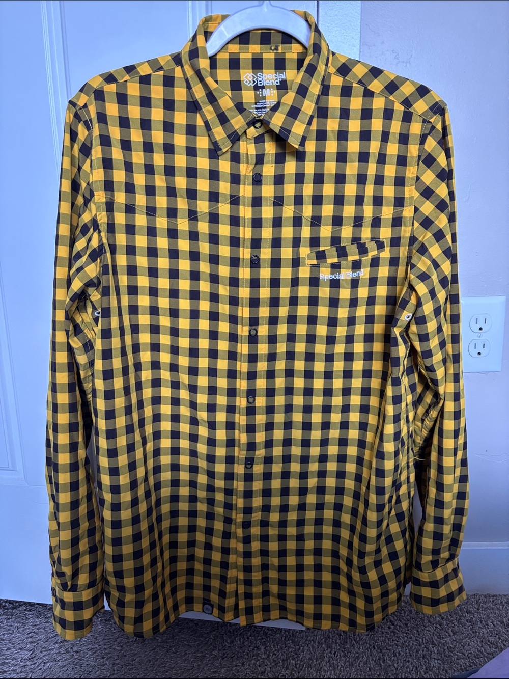 Special Blend Men’s Yellow & Black Check Button-Down Shirt